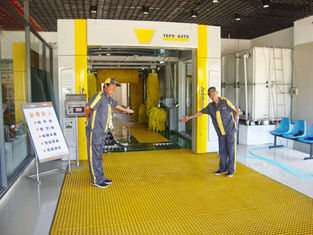 China Automatic Car Wash Machine Yellow Brush For Washing 600 - 1000 Car/Day supplier
